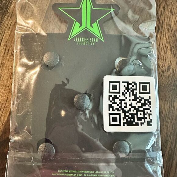 NWT Jeffree Star - 5 Piece Shoe Charms Multi Color “Spooky” - Picture 4 of 4